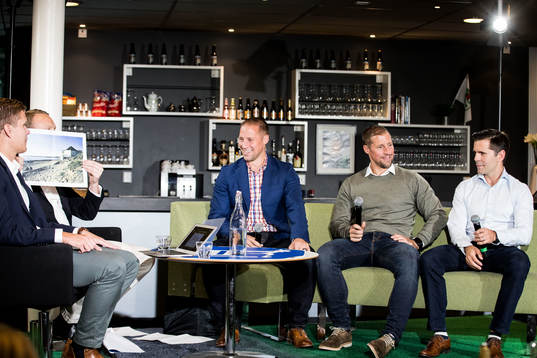 Rögles sportchef Chris Abbott, tränare Cam Abbott och