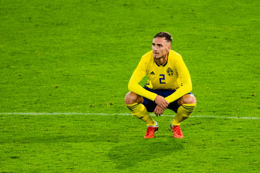 Sveriges Linus Wahlqvist deppar