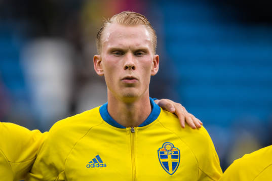 Sveriges målvakt Pontus Dahlberg