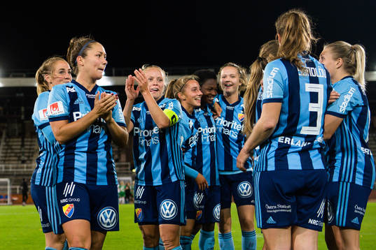 Djurgårdens spelare jublar