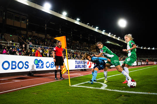 Djurgårdens Tilde Lindwall  i en kamp mot Hammarbys Sejde