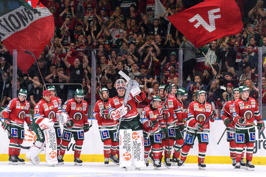 Bläddra bland fler bilder av Ishockey, SHL, Frölunda - Djurgården