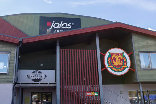 Jalas Arena exteriör innan ishockeymatchen i SHL mellan