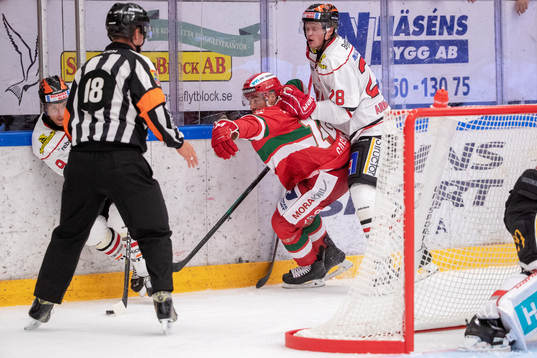 Moras Patrik Eklund och Örebros Linus Arnesson