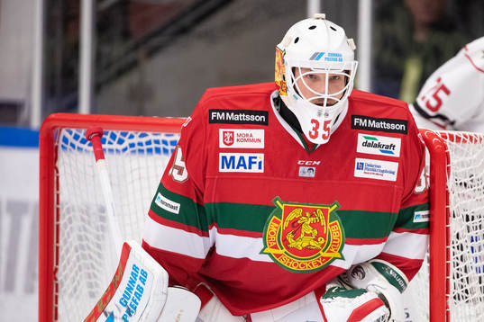 Moras målvakt Christian Engstrand  i ishockeymatchen i SHL