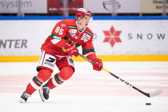 Moras Michael Haga  i ishockeymatchen i SHL mellan Mora och