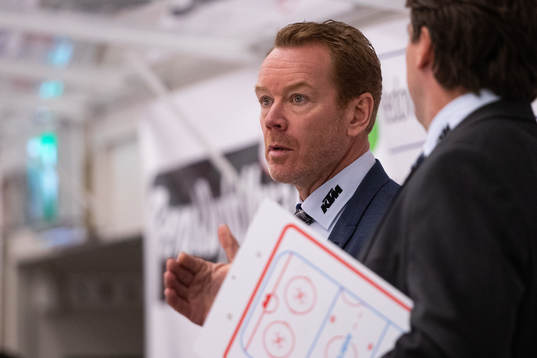Örebros assisterande tränare Niklas Eriksson  i