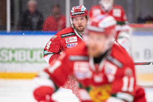 Moras Viktor Amnér  i ishockeymatchen i SHL mellan Mora