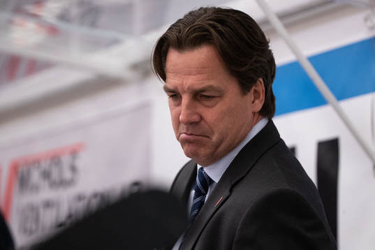 Örebros tränare Niklas Sundblad  i ishockeymatchen i SHL