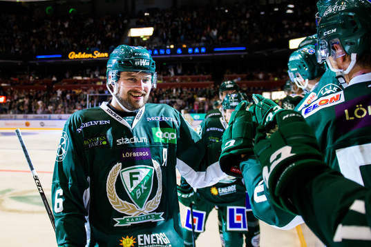 Färjestads Mikael Wikstrand jublar