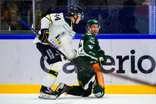 s Mikko Lehtonen och Färjestads Per Åslund