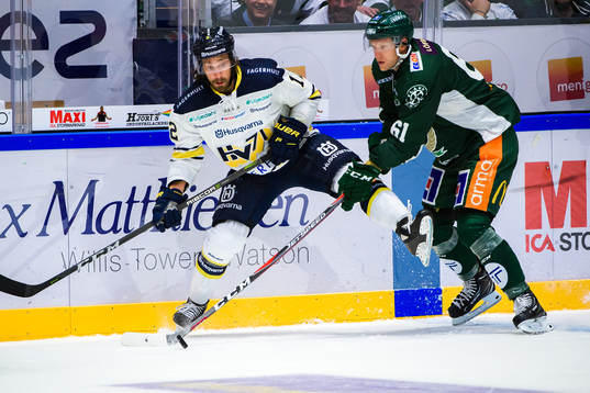 s Andreas Thuresson och Färjestads Johan Ryno