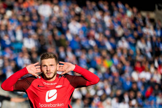 Gilli Rolantsson of Brann celebrates