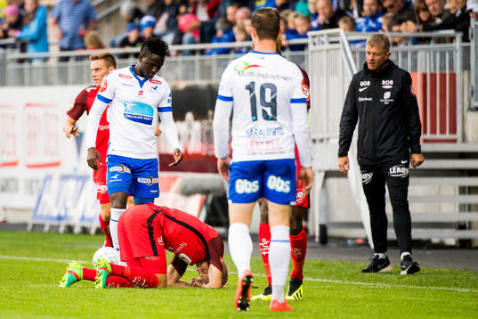 Thomas Grøgaard of Brann with an injury