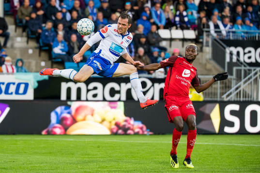 Kristoffer Haraldseid of Haugesund and Gilbert Koomson of