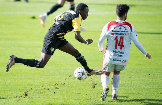 IFK Hässleholms Bakarr  i matchen i division 2 mellan IFK