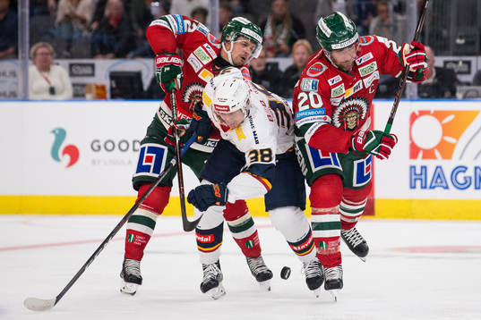 Frölundas Patrik Carlsson 0ch Joel Lundqvist mot