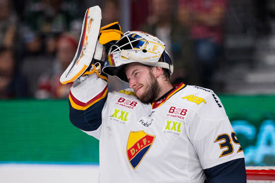 målvakt Adam Reideborn