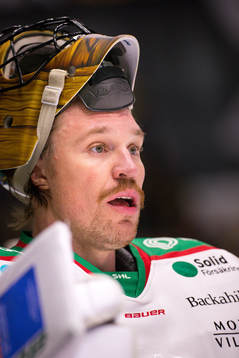Rögles målvakt Justin Pogge