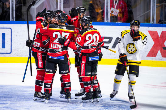 Luleå jublar medan Brynäs Samuel Asklöf deppar