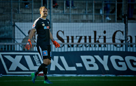 Örebros målvakt Oscar Jansson