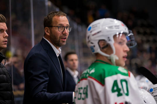 Rögles assisterande tränare Roger Hansson