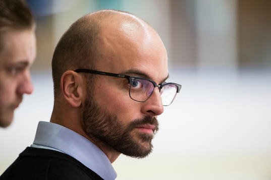 Modos tränare Björn Edlund