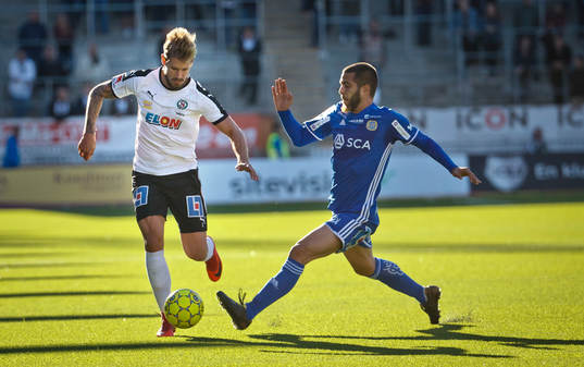 Örebros Daniel Björnkvist och Sundsvalls Juan Jose
