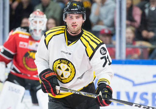 Brynäs Robert Kousal i ishockeymatchen i SHL mellan Luleå