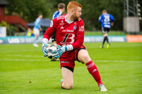 Goalkeeper Renze Fij of Florø