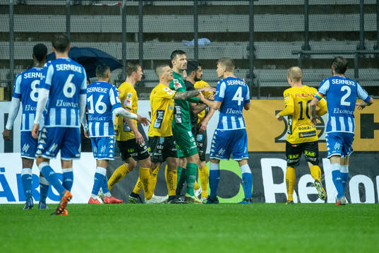 Irriterat på planen