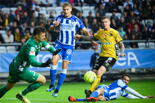 IFK Göteborgs Carl Starfelt och André Calisir