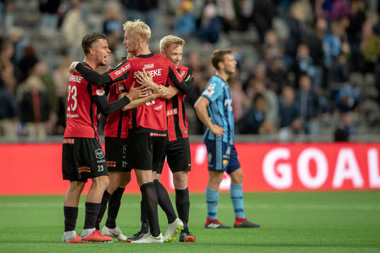 Brommapojkarna jublar