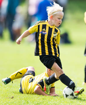 En liten lirare i IFK Hässleholm i Levins Cup som