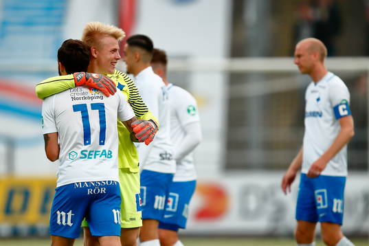 Norrköpings målvakt Isak Pettersson