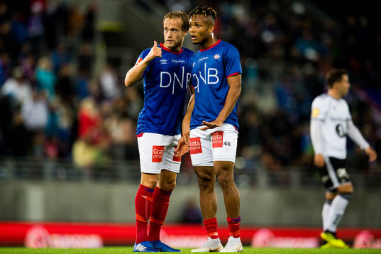 Bård Finne and Chidera Ejuke of Vålerenga