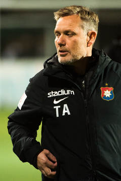Örgrytes tränare Thomas Askebrand