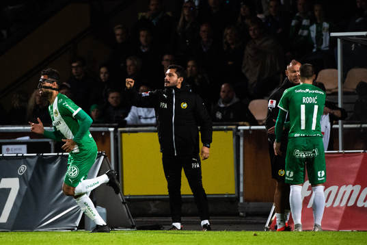 Byte mellan Hammarbys Vladimir Rodic  och Imad Khalili