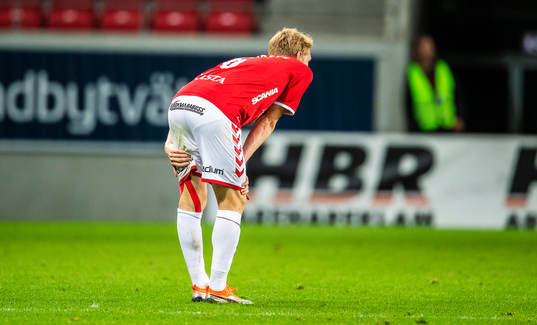 Kalmars Rasmus Elm fick känningar i baksidan av låret och