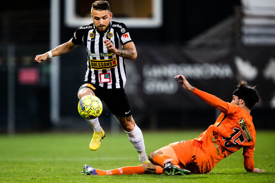 Landskronas Filip Pivkovski och Varbergs Oliver Stanisic