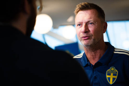Peter Gerhardsson, förbundskapten för damlandslaget