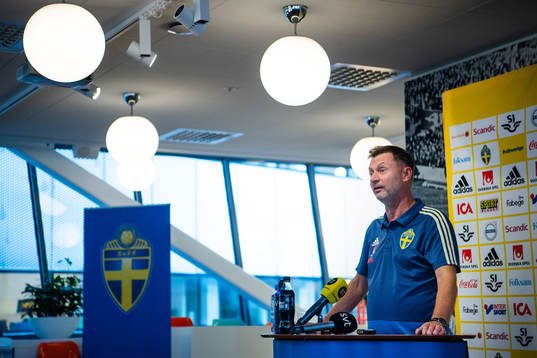 Peter Gerhardsson, förbundskapten för damlandslaget