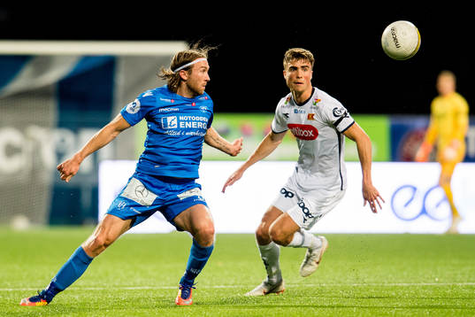 André Bakke of Notodden and Sondre Flem Bjørshol of Viking