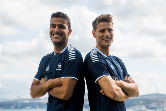 Harmet Singh and Kristoffer Zachariassen of Sarpsborg 08