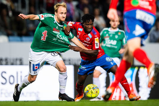 Brages Oscar Lundin och Helsingborgs Rasmus Rosenqvist