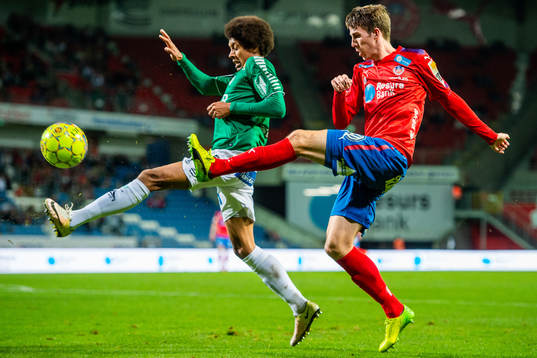 Helsingborgs Adam Eriksson och Brages Simon Stenberg