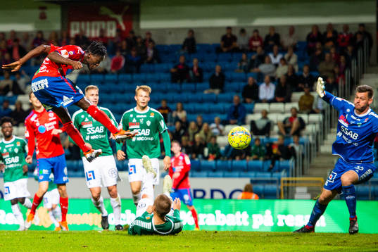 Helsingborgs Mamudu Moro nickar in 3-1