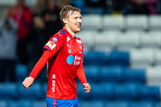 Helsingborgs Andri Runar  Bjarnason jublar