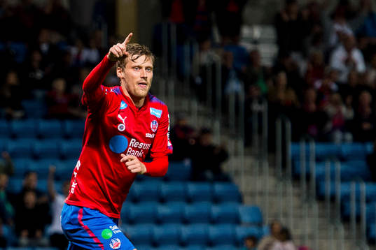Helsingborgs Andri Runar  Bjarnason jublar