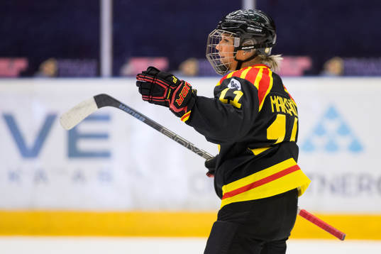 Brynäs Caroline Markström jublar
